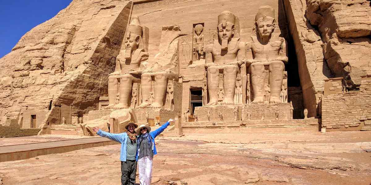 is it safe to travel to Egypt right now