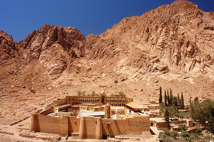 egypt-st-catherines-panorama-of-monastery }}