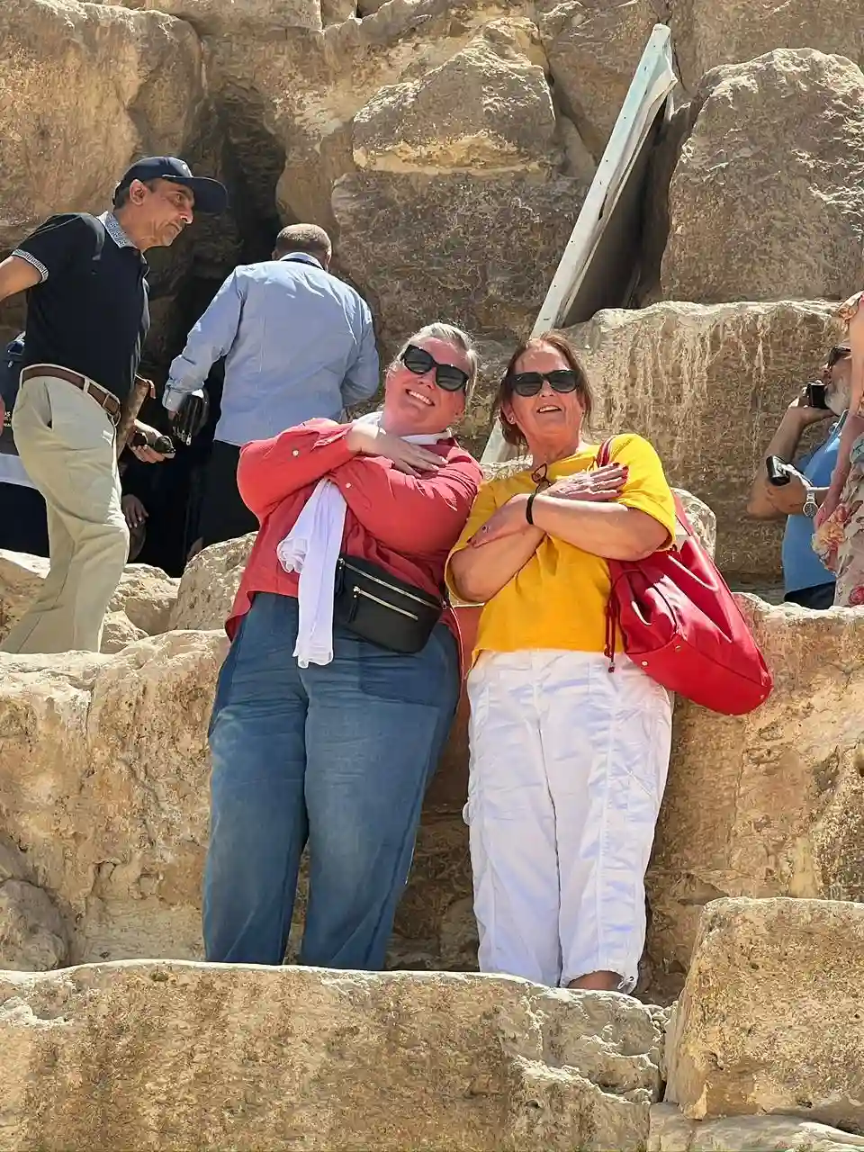 giza-pyramids-egypt-trip }}