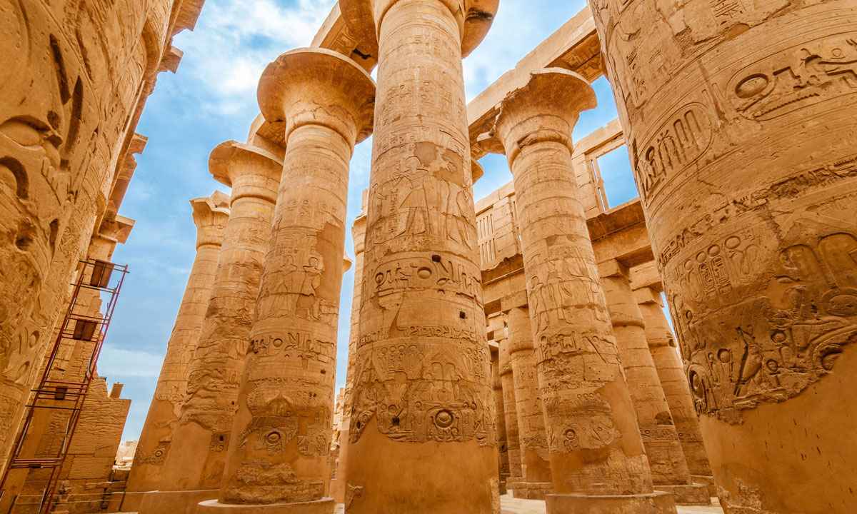 Thebes Tour from Cairo }}