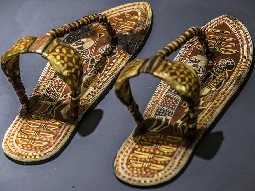 what-did-a-pharaoh-wear-footwear